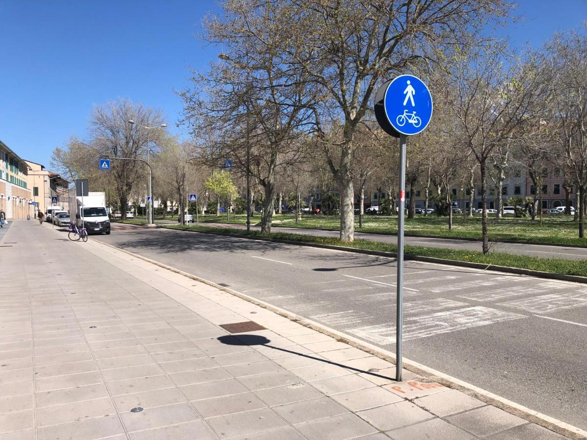 Kasia Porta Sul Mare Di Livorno Free Parking Εξωτερικό φωτογραφία
