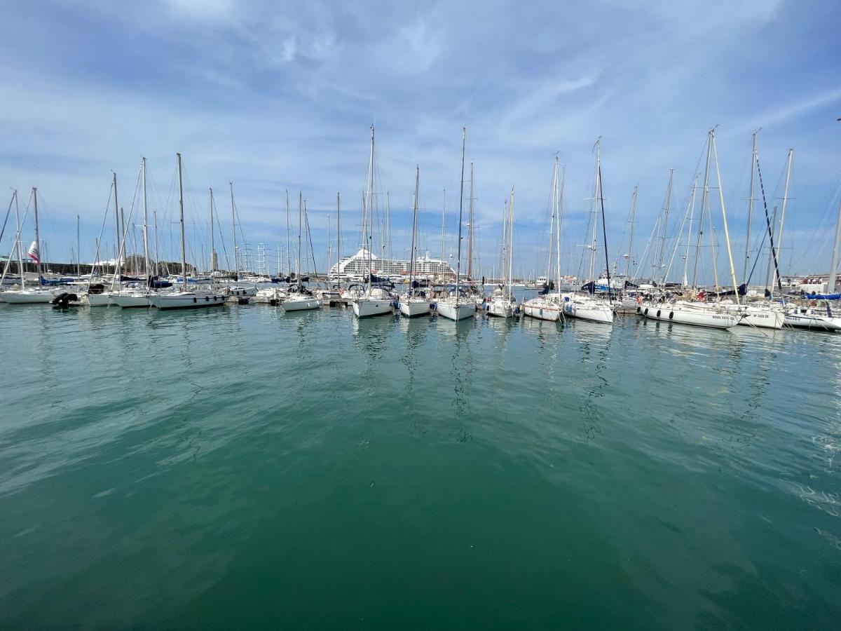 Kasia Porta Sul Mare Di Livorno Free Parking Εξωτερικό φωτογραφία