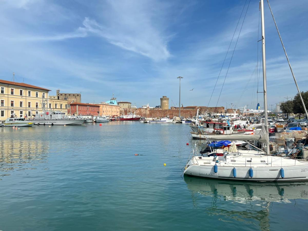 Kasia Porta Sul Mare Di Livorno Free Parking Εξωτερικό φωτογραφία