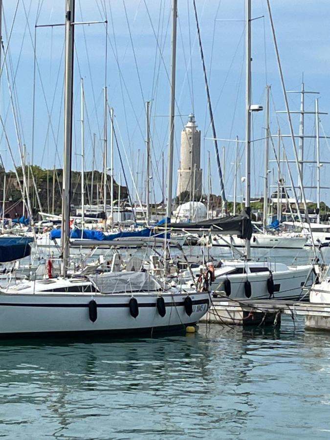Kasia Porta Sul Mare Di Livorno Free Parking Εξωτερικό φωτογραφία
