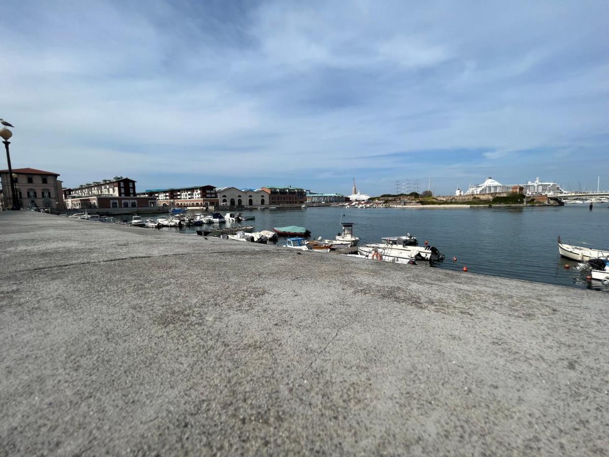 Kasia Porta Sul Mare Di Livorno Free Parking Εξωτερικό φωτογραφία