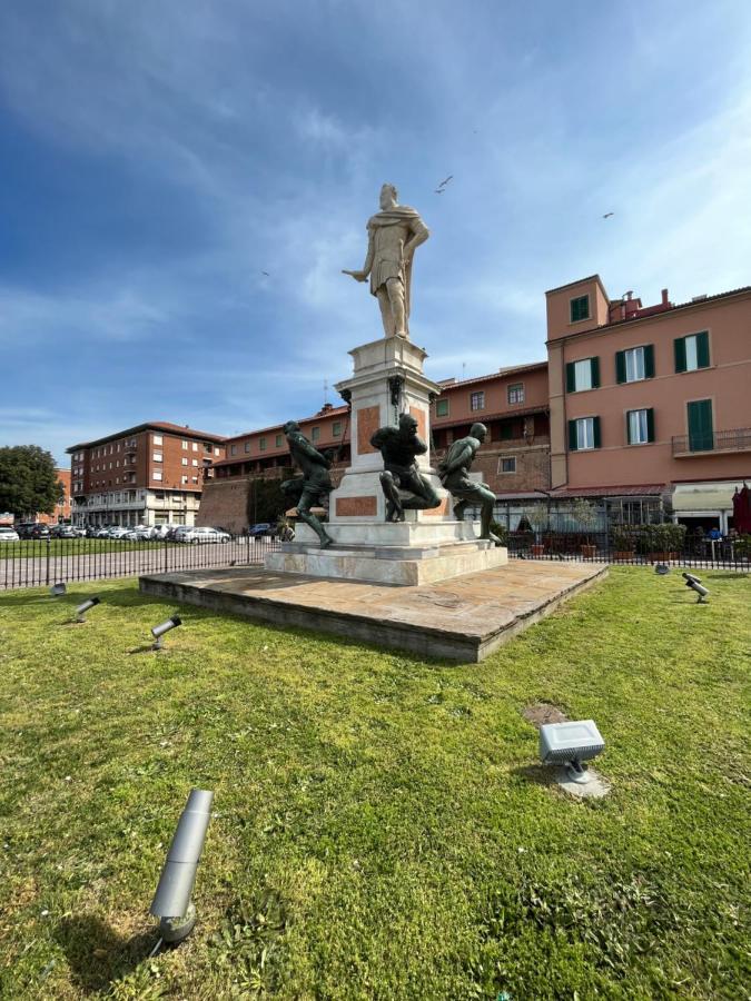 Kasia Porta Sul Mare Di Livorno Free Parking Εξωτερικό φωτογραφία